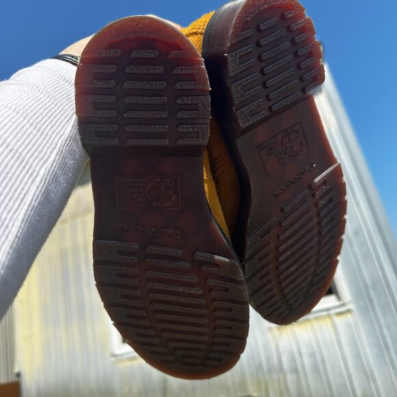 Dr. Martens - Womens 101 Suede lace up Ankle Boot Tan | SIZE 5 - EXCELENT COND - Picture 7 of 10